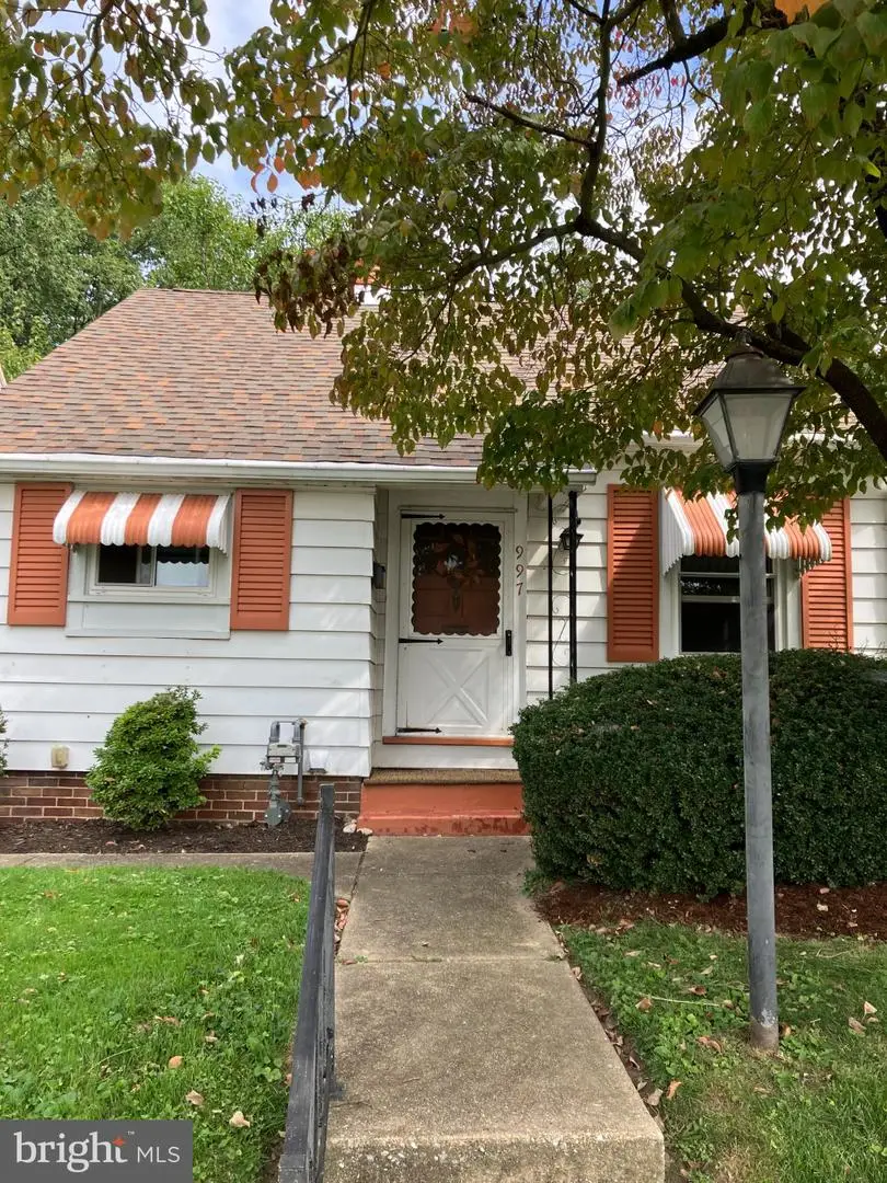 997 Lancaster Ave, York, PA 17403 - #1