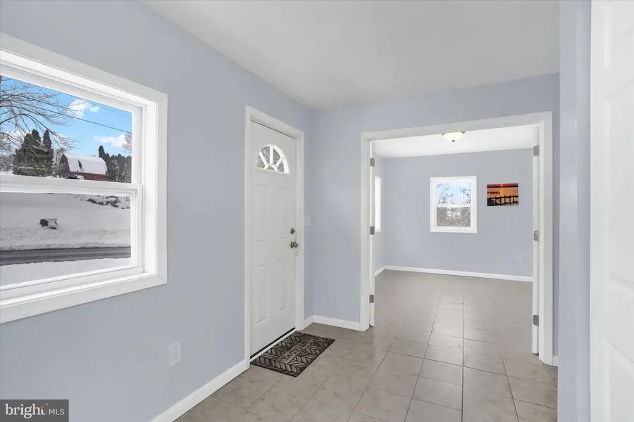1734 Hametown Rd, Glen Rock, PA 17327 - #3