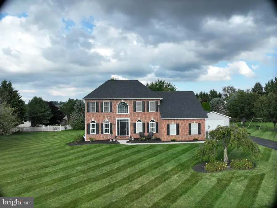 30 Berkshire Dr, Shrewsbury, PA 17361 - #3
