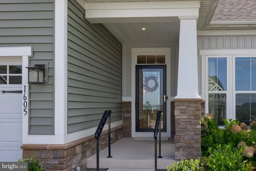 1605 River Birch Cir, York, PA 17403 - #2