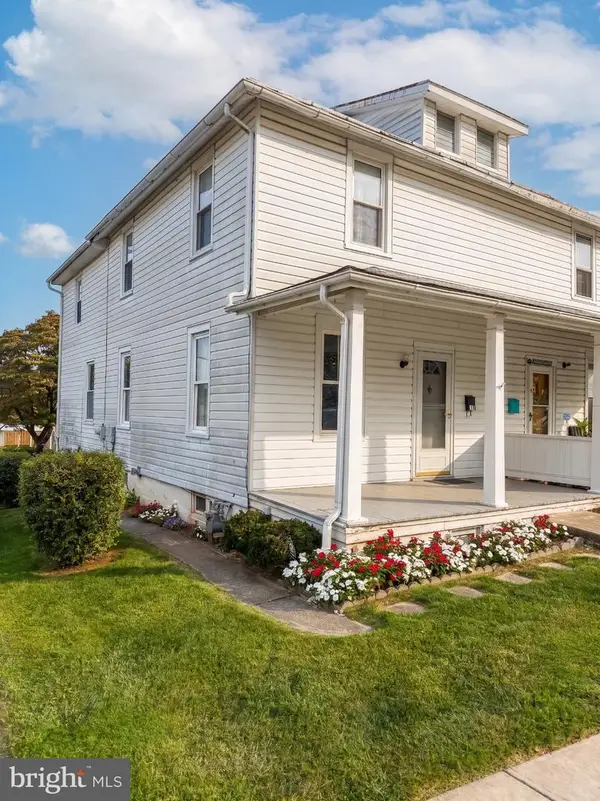 17 Harding St, MANCHESTER, PA 17345