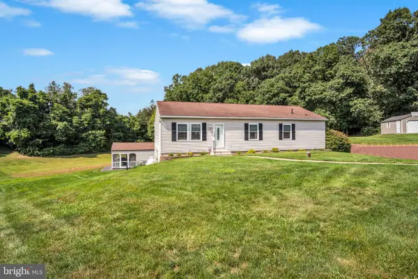 314 Nebinger, LEWISBERRY, PA 17339