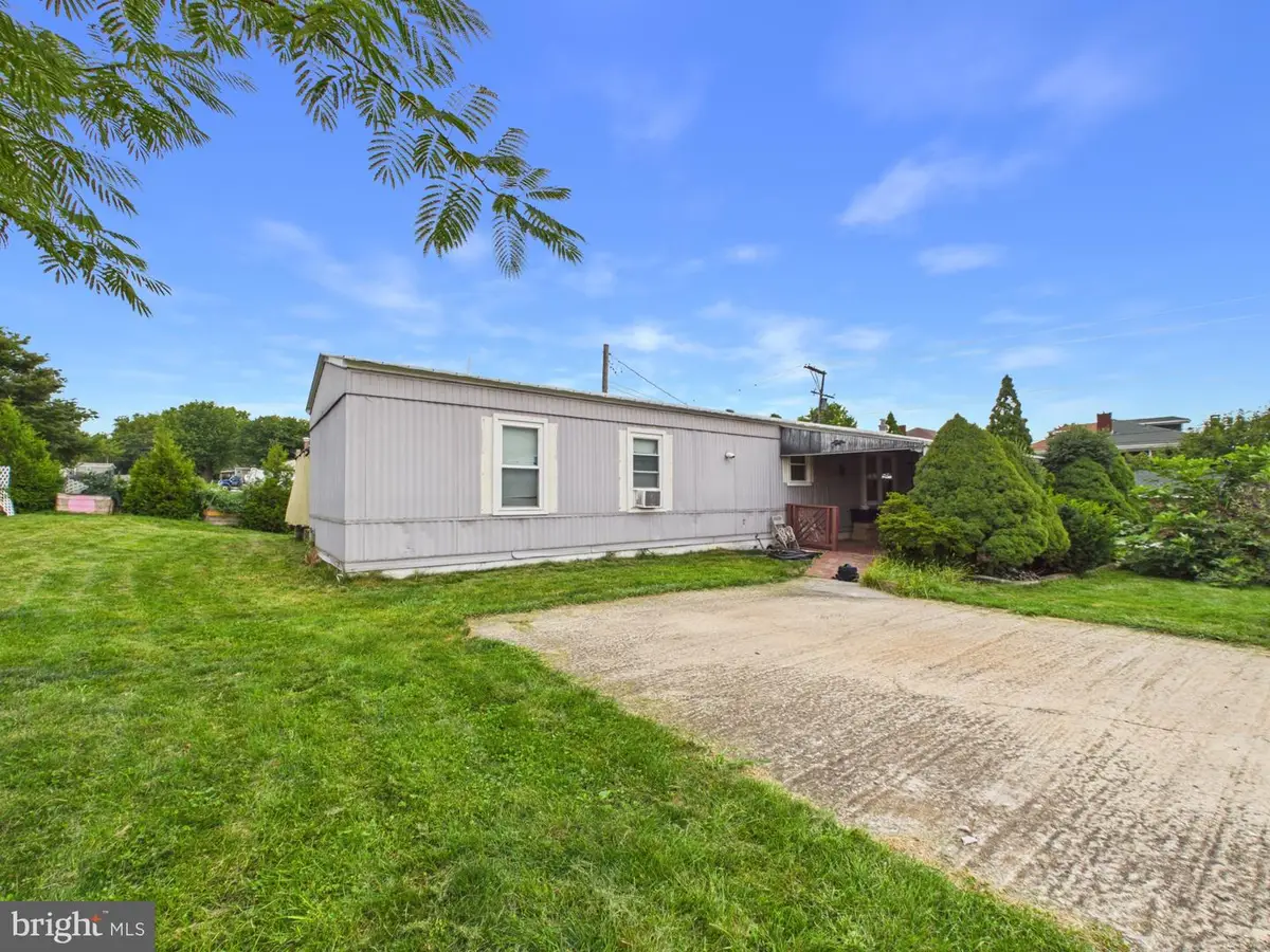 250 Herman St, York, PA 17404 - #1