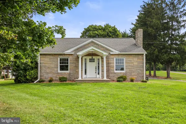 3005 Windsor Rd, RED LION, PA 17356