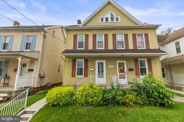 543-2-baer Baer Ave, HANOVER, PA 17331