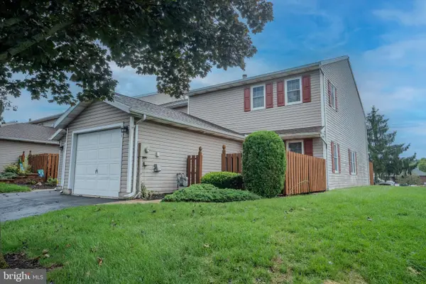 401 Bentwood Ln, YORK, PA 17408