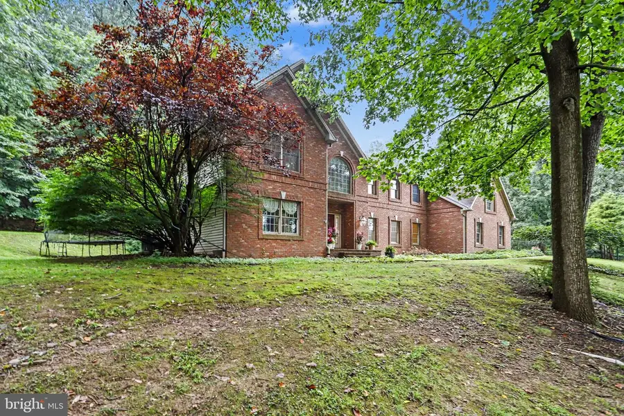 659 Hunters Ln, Lewisberry, PA 17339 - #3