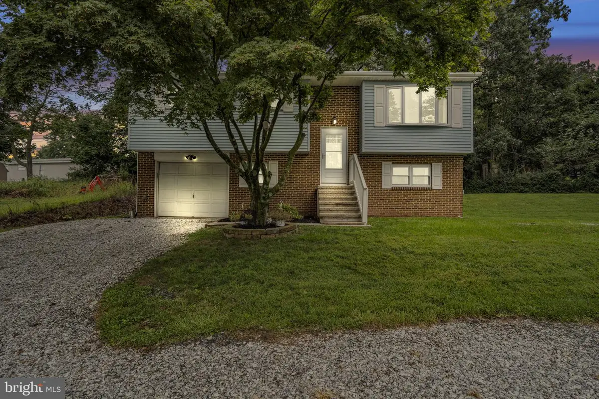 810 Stevens Rd, York Haven, PA 17370 - #1