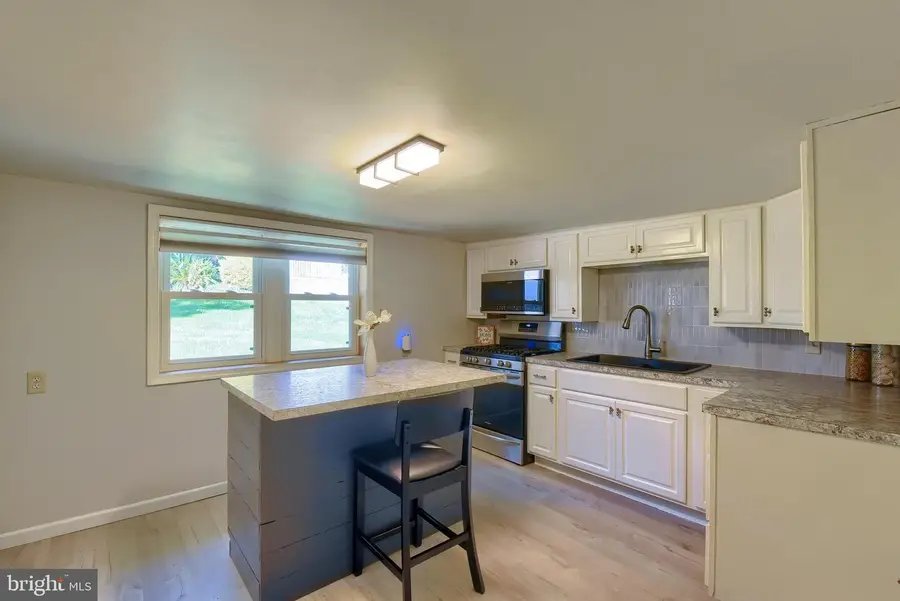 291 Camp Ground Rd, Dillsburg, PA 17019 - #2