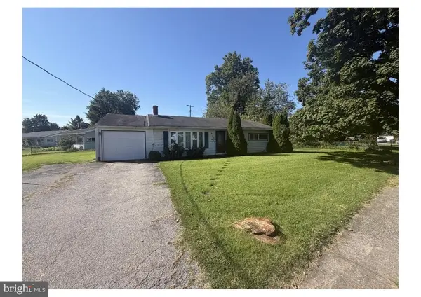 802 Richwill Ln, YORK, PA 17404