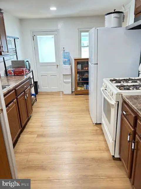 21 E 8th Ave, York, PA 17404 - #2
