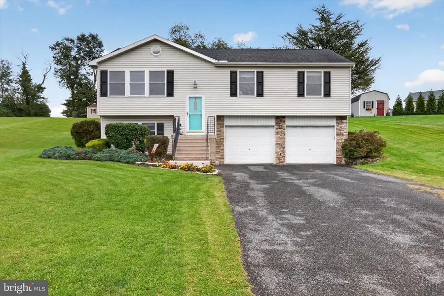 311 Nebinger St, Lewisberry, PA 17339 - #3