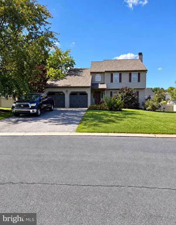 550 Dulcy Dr, YORK, PA 17404