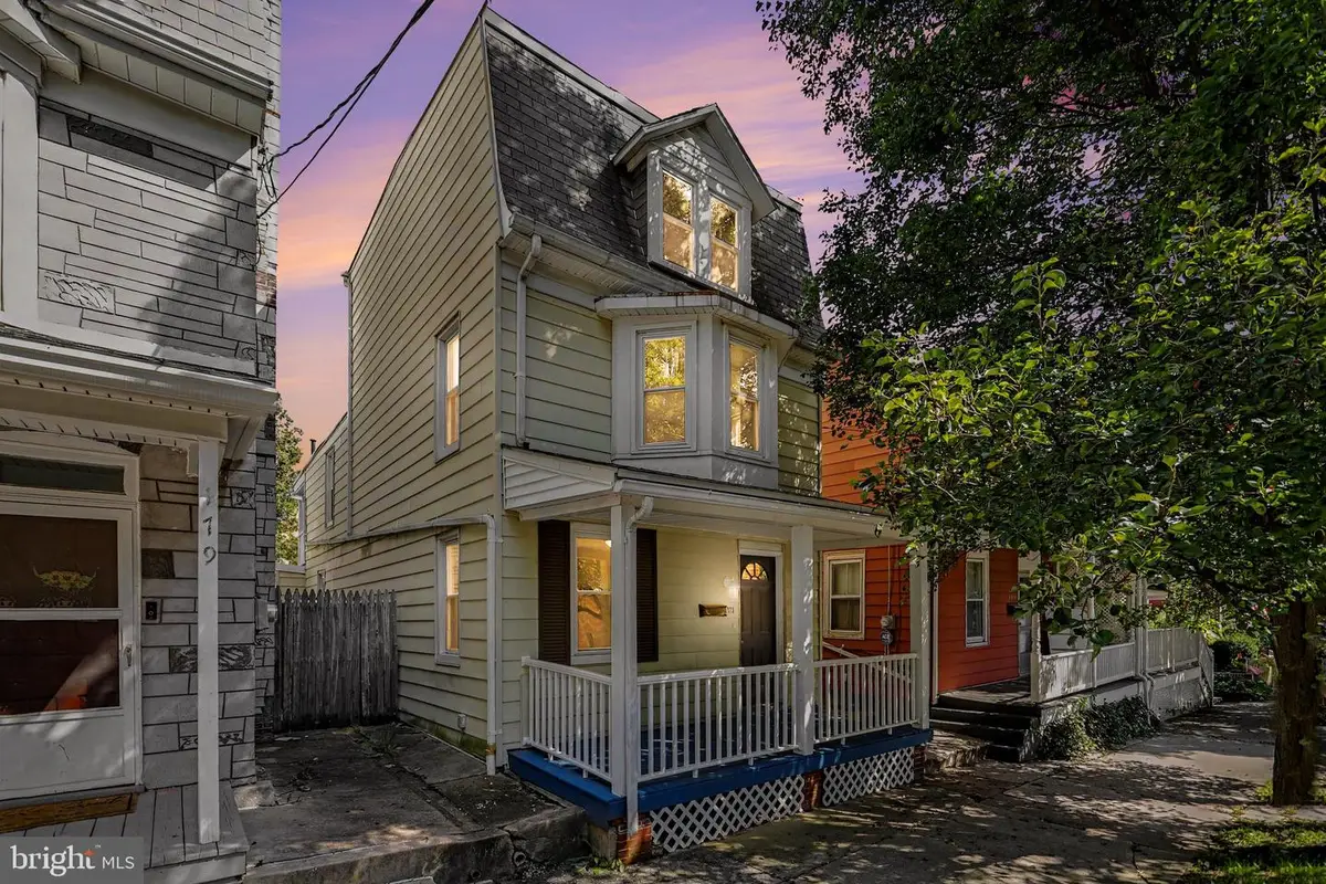 173 N Water St, Spring Grove, PA 17362 - #1