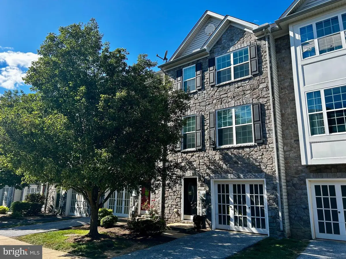1237 Stonehaven Way, York, PA 17403 - #1
