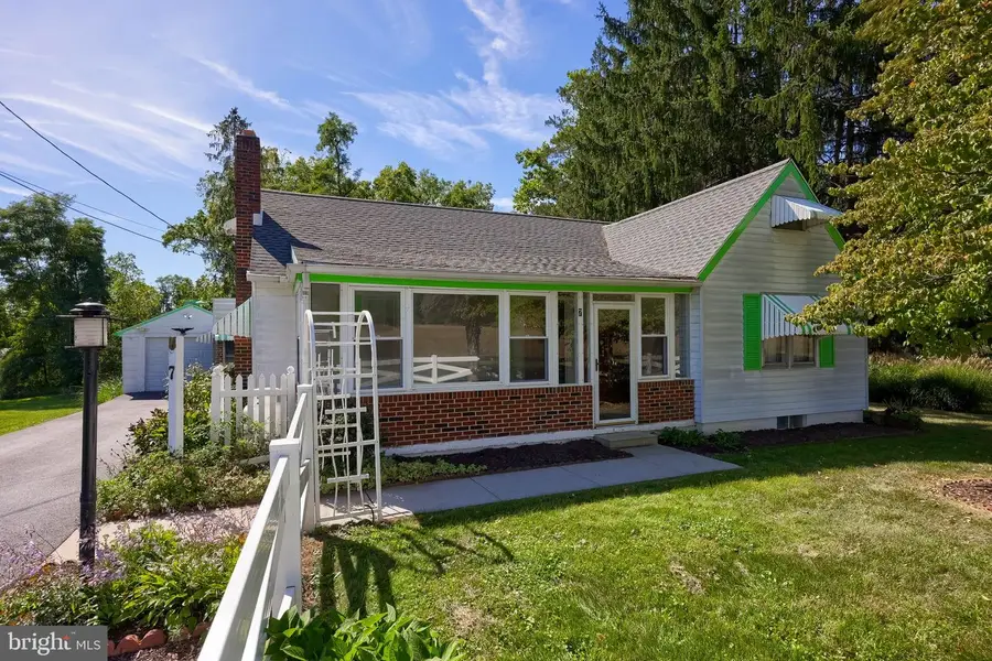 7 Pine St, Dillsburg, PA 17019 - #2