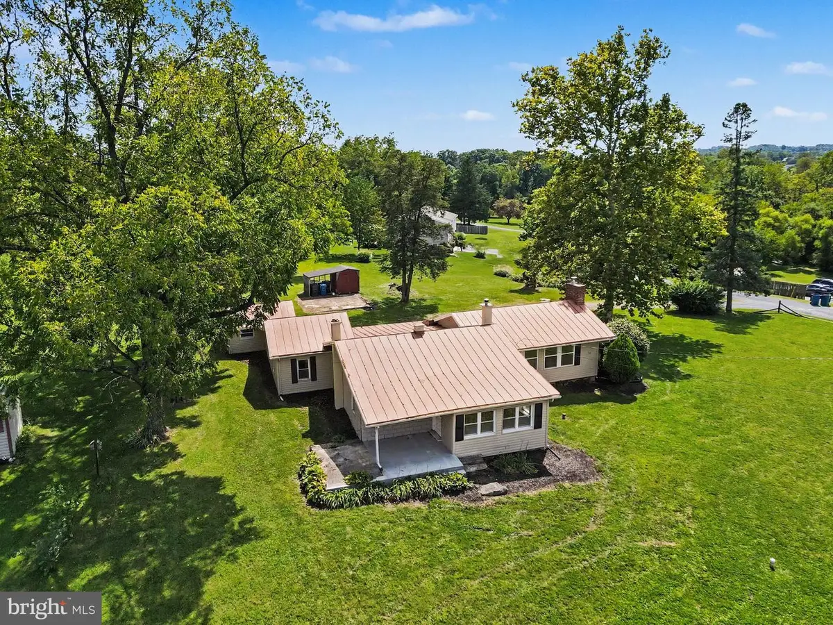 731 Range End Rd, Dillsburg, PA 17019 - #1