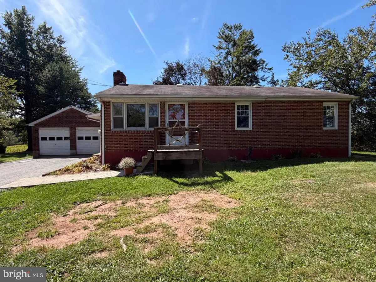 3770 Bull Rd, Dover, PA 17315 - #1