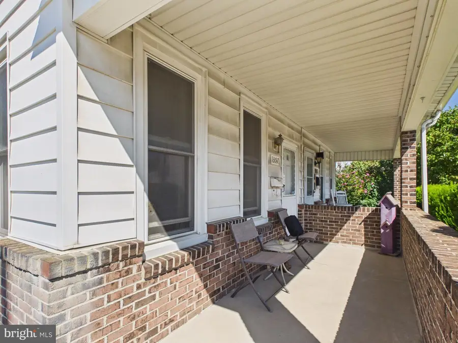 1357 W Philadelphia St, York, PA 17404 - #2