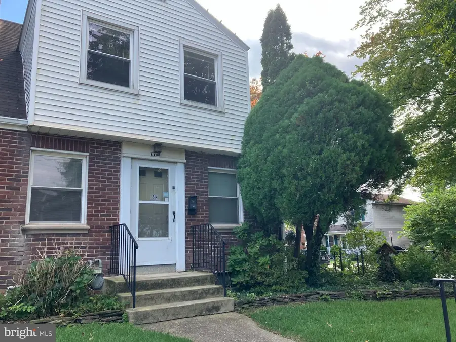 1100 E Jackson St, York, PA 17403 - #2