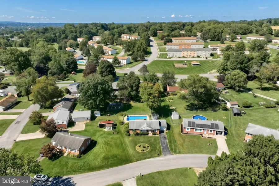 1767 San Gabriel Dr, York, PA 17406 - #3