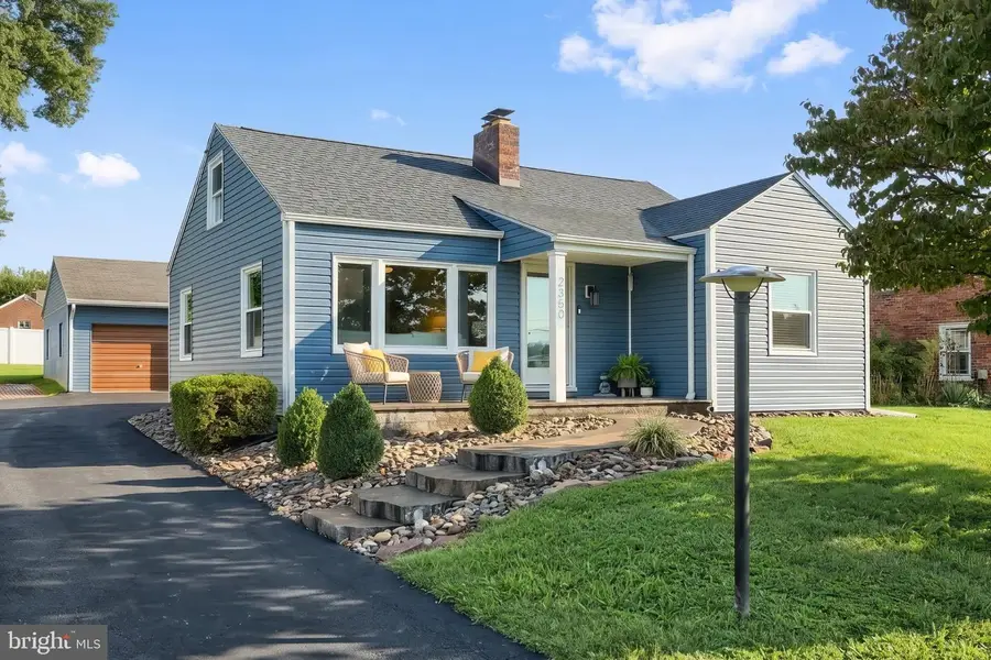 2350 Pleasant View Dr, York, PA 17406 - #2