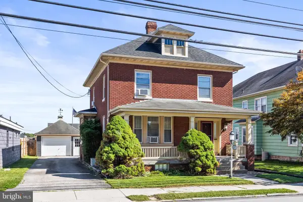 723 Broadway, HANOVER, PA 17331
