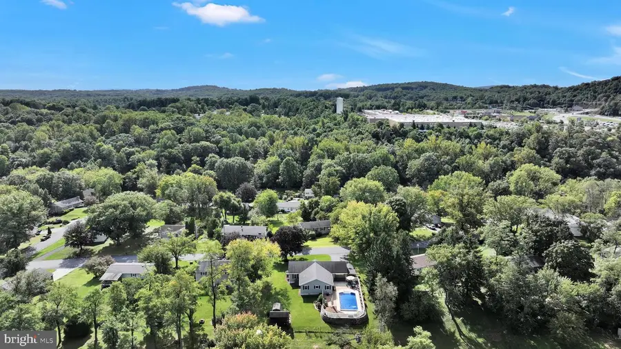 25 York Hill Rd, Etters, PA 17319 - #3