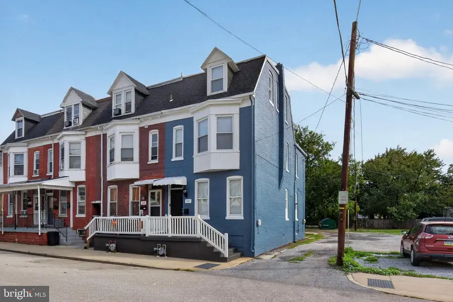 731 Manor St, York, PA 17401 - #3