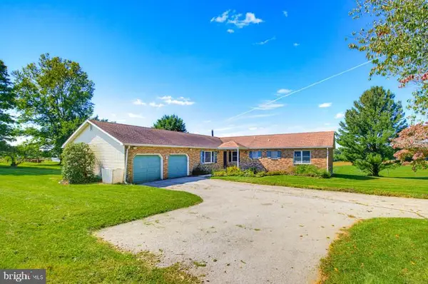 367 Strawberry Rd, NEW FREEDOM, PA 17349