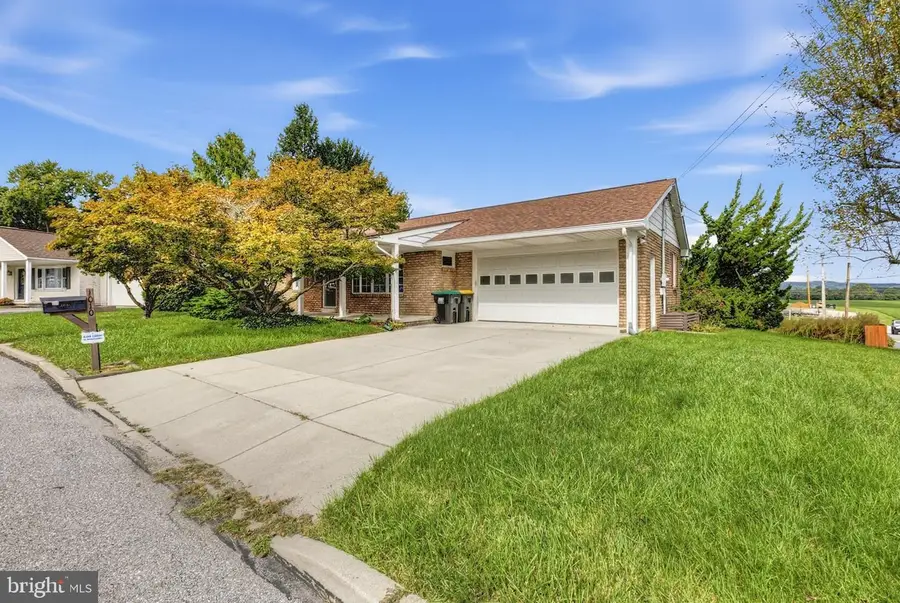 1010 Marietta Ave, Hanover, PA 17331 - #3