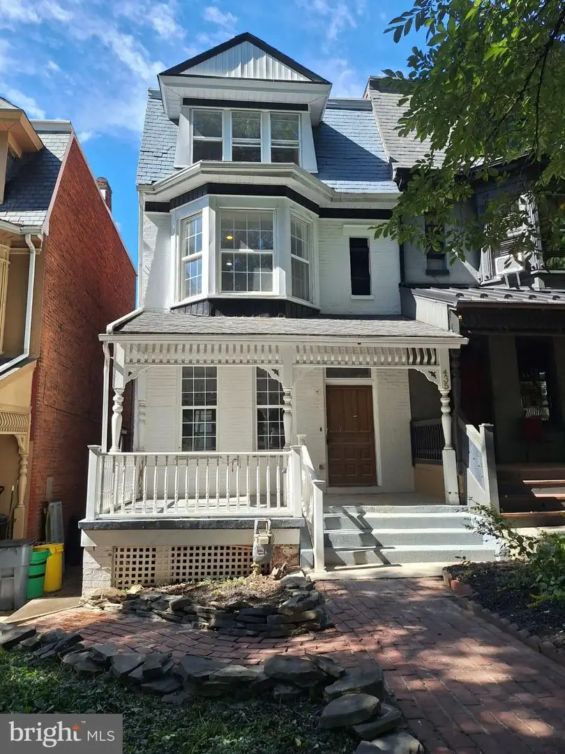 435 Lincoln St, York, PA 17401 - #1