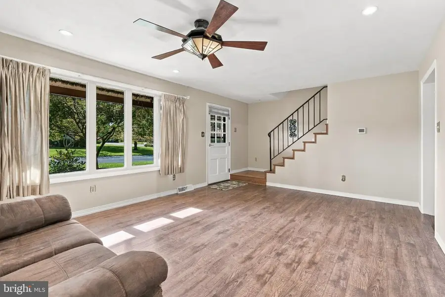 15 Skyline Dr, York, PA 17404 - #3