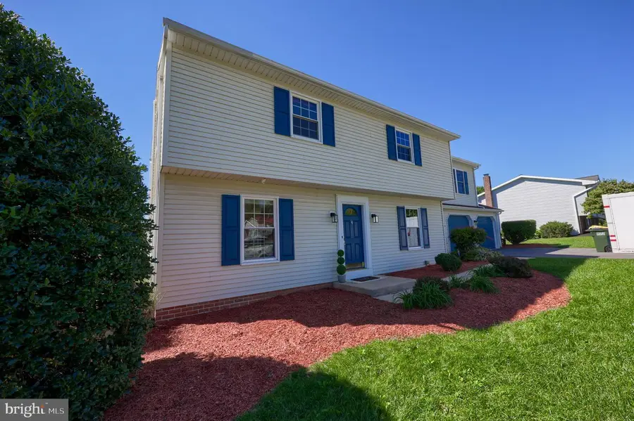 1735 Ashland Dr, York, PA 17408 - #2