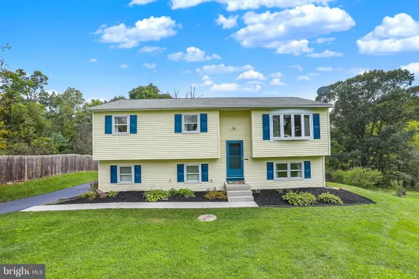 170 Sugar Maple Dr, ETTERS, PA 17319