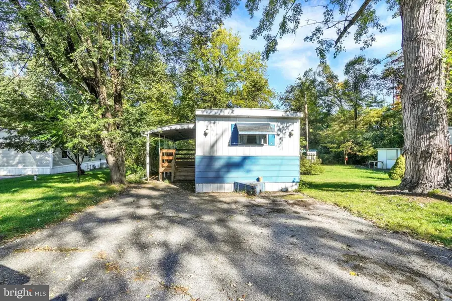 539 Pine Dr, York, PA 17406 - #2