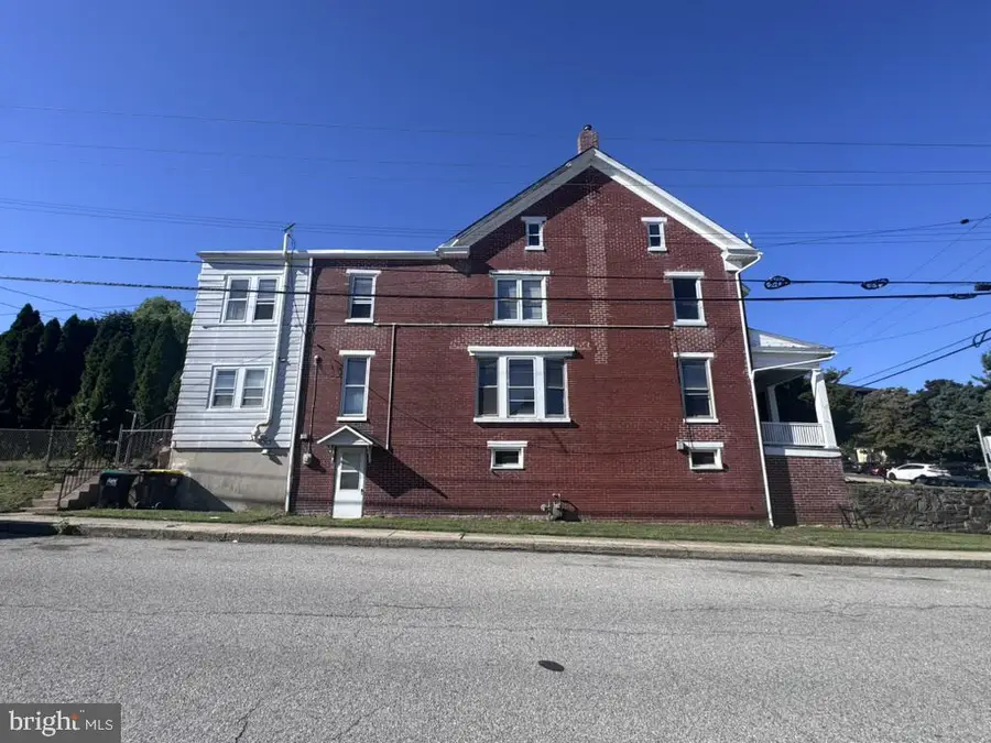 100 Henrietta St, Red Lion, PA 17356 - #3