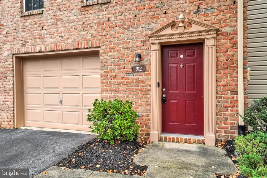 912 Skyview Dr #912, York, PA 17406 - #3