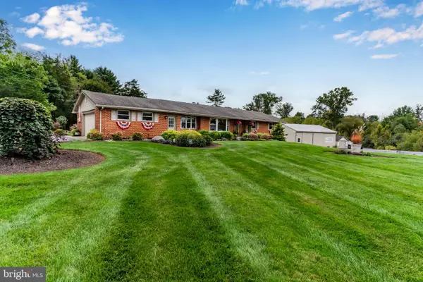 210 Old York Rd, DILLSBURG, PA 17019