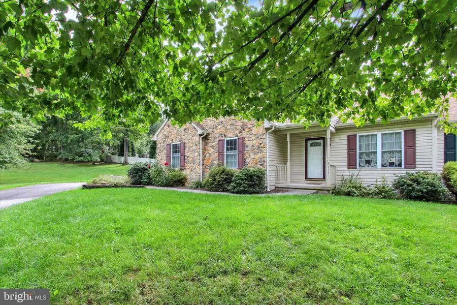 2314 Daisy Rd, York, PA 17402 - #3
