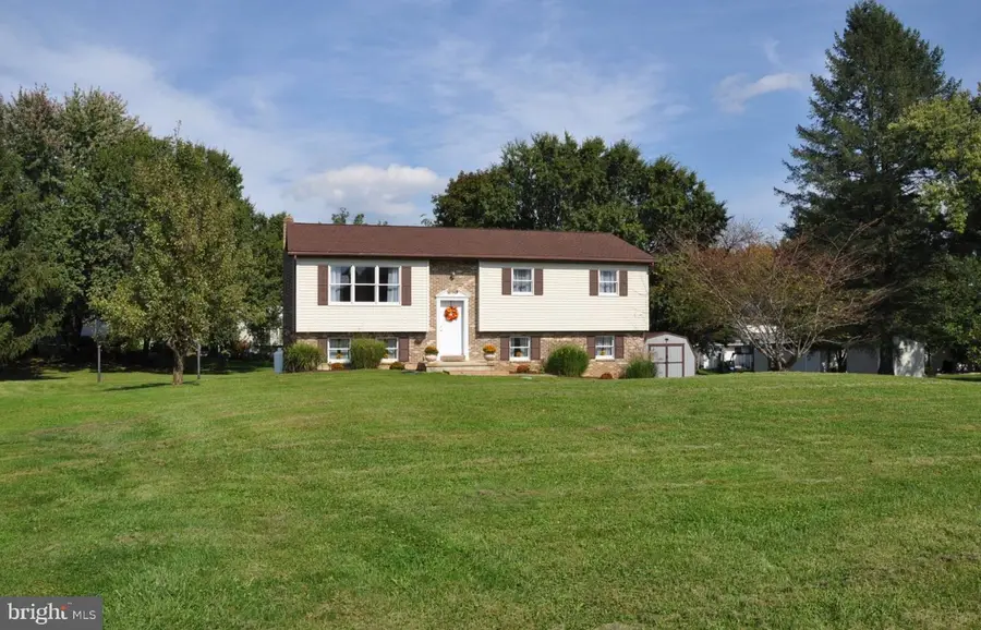 625 Annette Dr, York, PA 17403 - #3
