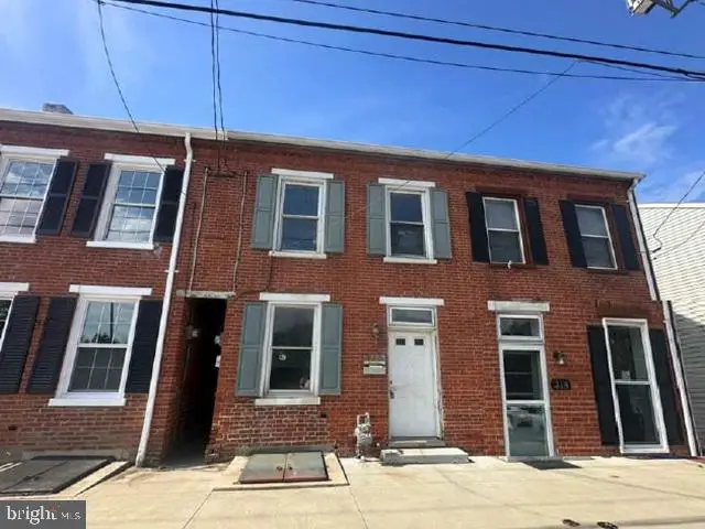 320 S Front St, Wrightsville, PA 17368 - #1