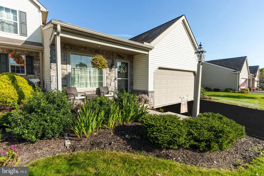1478 Windemere Pl, Dover, PA 17315 - #2