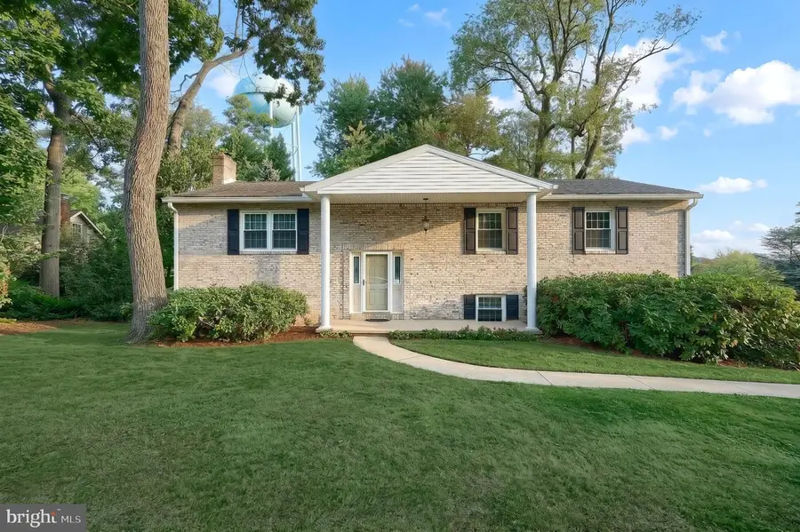 205 W 4th St, Dallastown, PA 17313 - #2