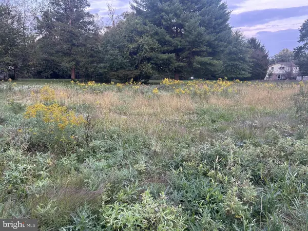 3051 Claremont Rd, DOVER, PA 17315