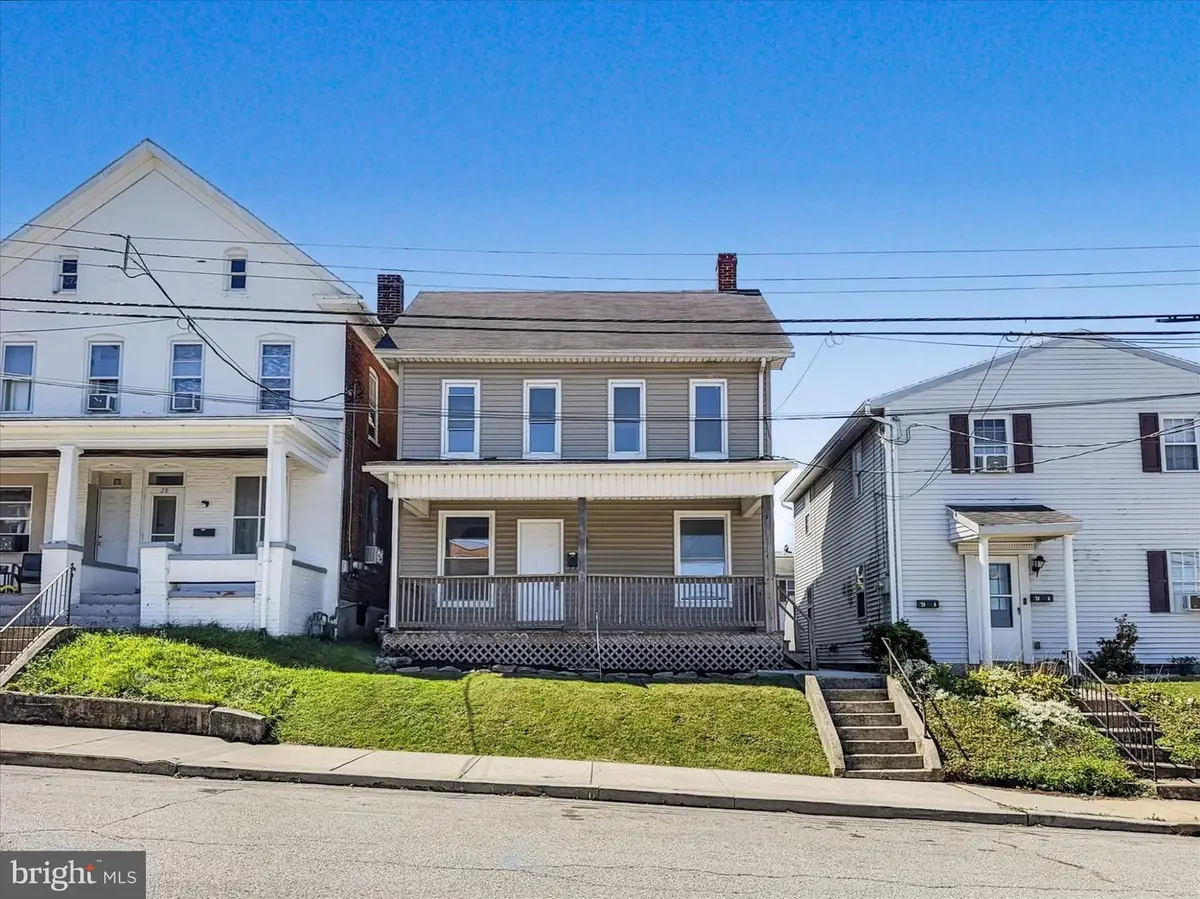 26 S Pine St, Red Lion, PA 17356 - #1