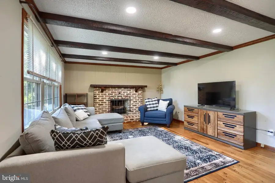 537 W Heatherfield Way, Red Lion, PA 17356 - #3