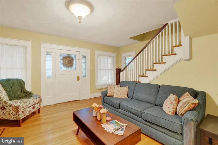 16 N Keesey St, York, PA 17402 - #3