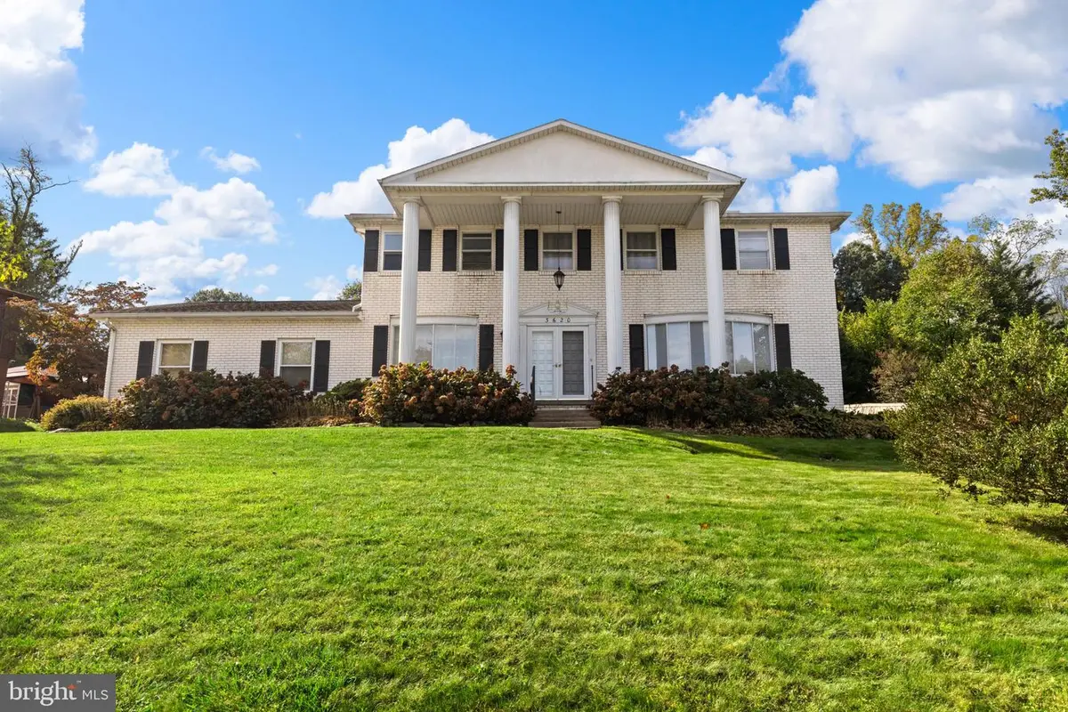 3620 Cayuga Ln, York, PA 17402 - #1