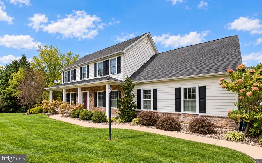 8933 Camp Rd, Red Lion, PA 17356 - #3